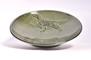 Irlanninsetteri punainen teelautanen tai kauhanalunen