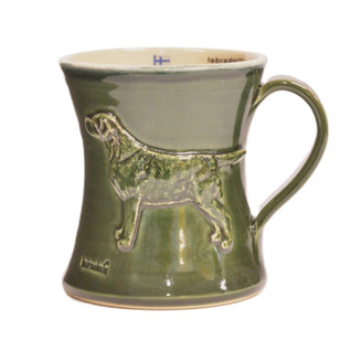 Labradorinnoutaja  näyttelylinjainen muki