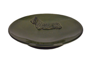 Skyenterrieri teelautanen tai kauhanalunen