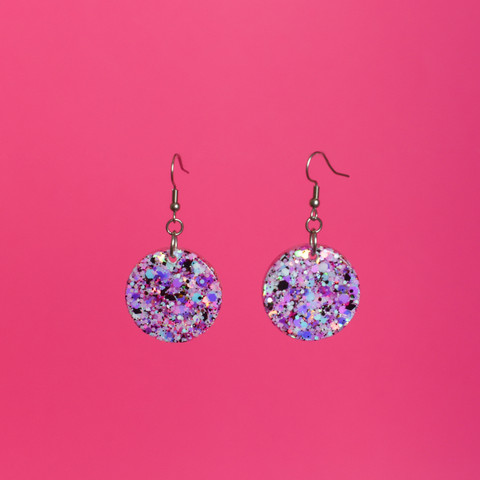 UUTUUS - Iina Koukulla - Useita Värejä