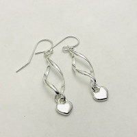 Sydänkorvakorut spiraali 