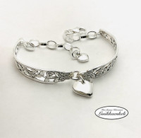 Rannekoru Ruusuköynnös sydämellä