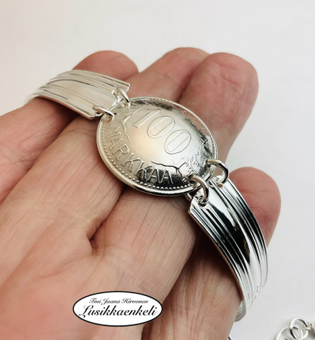 Lusikkarannekoru Margit 100mk /1956