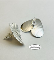 Nappikorvakorut  Sydänliekki 23 mm x 23 mm