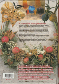 Pirkko Niemistö: Askartelun pikkujättiläinen K3+ (Käyt)