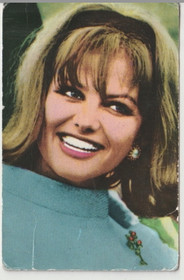 Suosikki-Jenkki keräilykortti N:o 12 - Claudia Cardinale. K3- (Käyt)