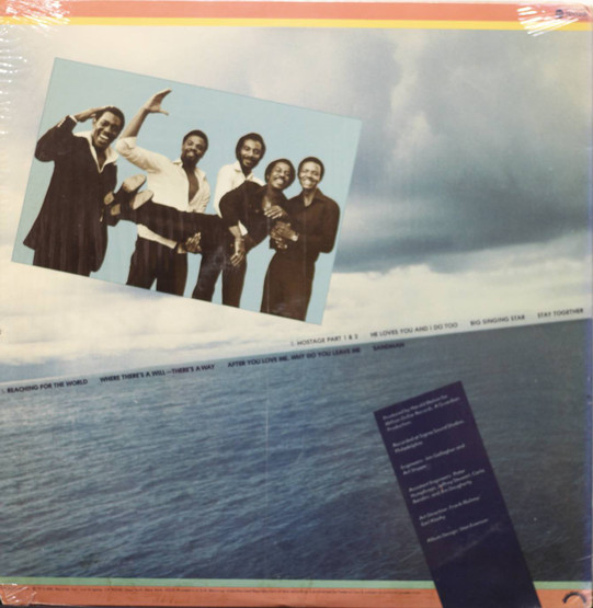 Harold Melvin and The Blue Notes : Reaching For The World LP (Käyt)