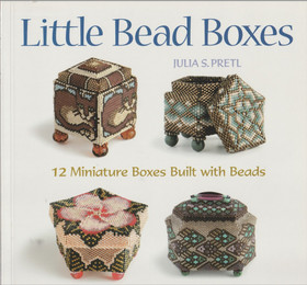 Julia Pretl: 12 Miniature Containers Built with Beads K3 (Käyt)