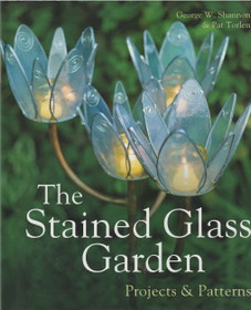 George W. Shannon: The Stained Glass Garden K3 (Käyt)