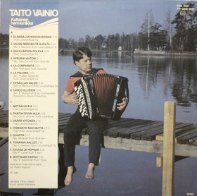 Taito Vainio: Kultainen harmonikka -16 hanurimusiikin helmeä LP (Käyt)
