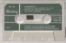 V/A: Toivekonsertti MC (Käyt)