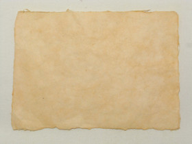 A4 persikka BR1, revitty reuna