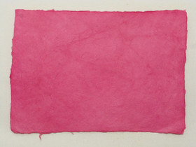 A4 voimakas pinkki RD2, revitty reuna