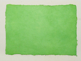 A4 kirkkaanvihreä GR7, revitty reuna