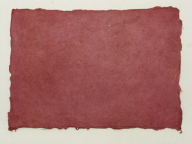 A4 viininpunainen RD5, revitty reuna