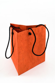 Lahjakassi, kolmio, iso, punainen