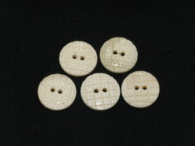 Puhvelinluunappi, 'neliö ja piste' -kuvio