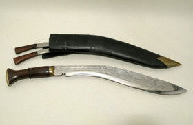 Panawal, pitkä metsästysveitsi