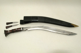 Panawal, tasapainoitettu metsästysveitsi