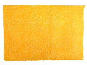 50x75cm RRS isokukka, keltainen valkoisella painatuksella