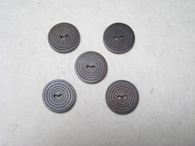 Puunappi 'pyöreä, urat päällä'