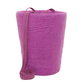 C18B, light lilac, felt cone