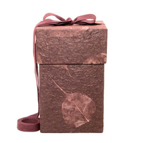 C122 pipal, red brown, cube M