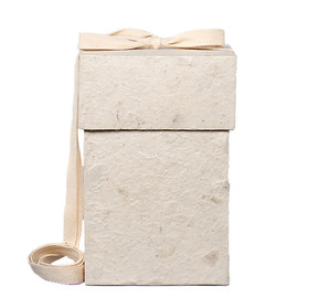 C01 mica, natural white, cube M