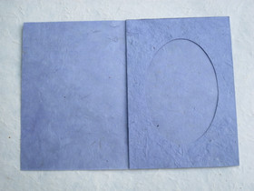 Kiitoskortti ovaalilla aukolla, vaalea liila