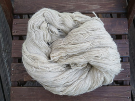 Tiibetin lampaanvillalanka, ohut, luonnonvalkea OTA YHTEYS ENNEN TILAUSTA!