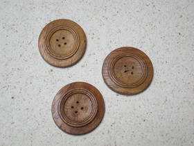 Puunappi korotetuilla urilla WC20