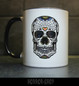 Sugarskull mug with white skull with heart