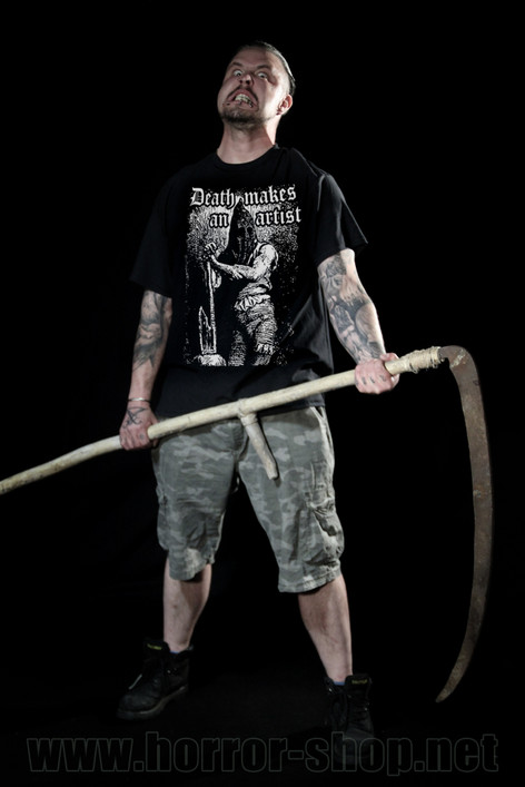 Death makes an artist, T-shirt