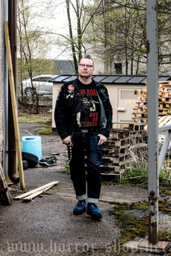 Long road out of hell,  T-shirt