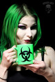 Biohazard (mug) neon green
