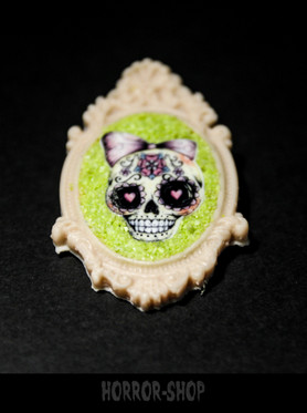 Sugarskull brooch, coral (7)