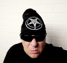 Pentagram beanie light