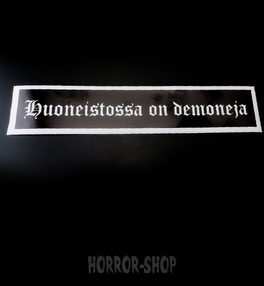 huoneistossa on demoneja sticker