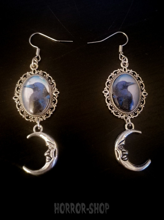 Crow over pale moon - earrings