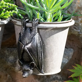 Hanging bat small statue