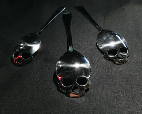 Skull spoon