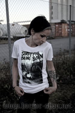 Sorry to be born (valkoinen T-paita)