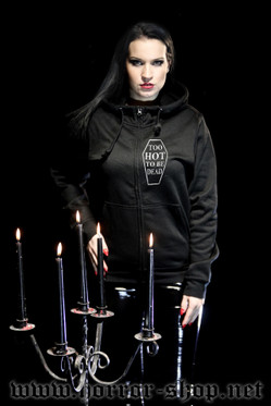 Too hot to be dead -huppari