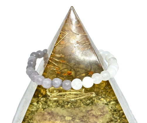 Savu ja valkoinen Jade Kivirannekoru 17 cm	