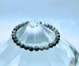 Picasso Jade Kivirannekoru 18 cm	