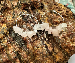 Korvakoru Ruusukvartsi