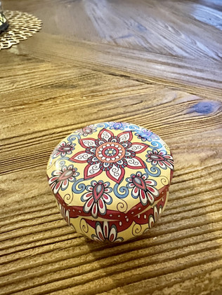 Matka Loitsupakkaus, keltainen	