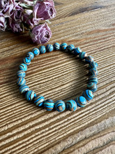 Sininen Malakiitti Kivirannekoru 16 cm	