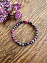 Persian vihreä-purppura Jade Kivirannekoru 19 cm	