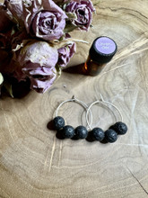 Aromaterapia korvakoru laavakivi + Eteerinen öljy näytepullo	